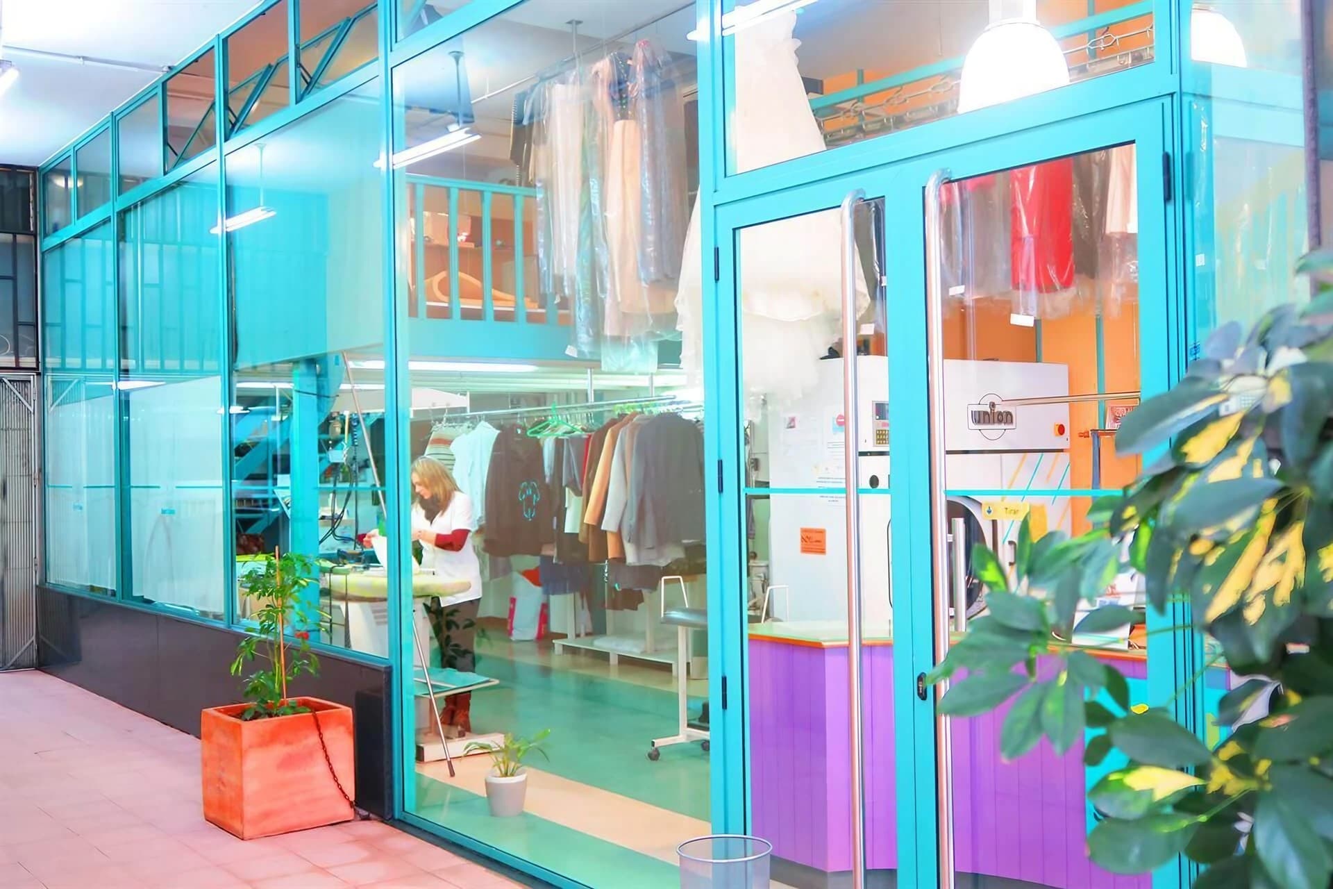 Tintorería y lavandería en Santiago